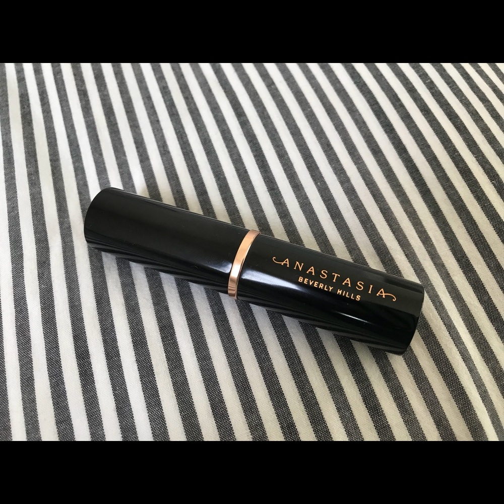 Anastasia Beverly Hills Stick Foundation
